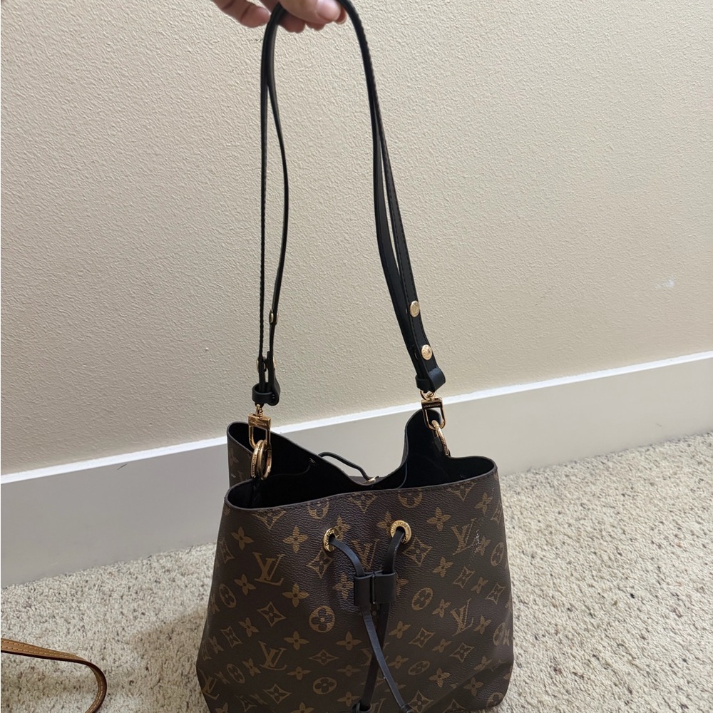 LV Monogram Neo Noe Women's Bag